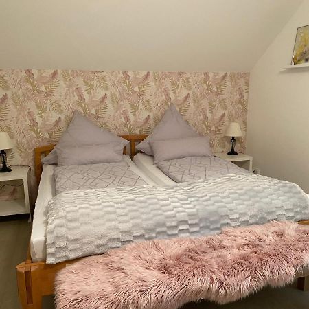 Ferienwohnung Mit Charme Langenzenn Екстериор снимка